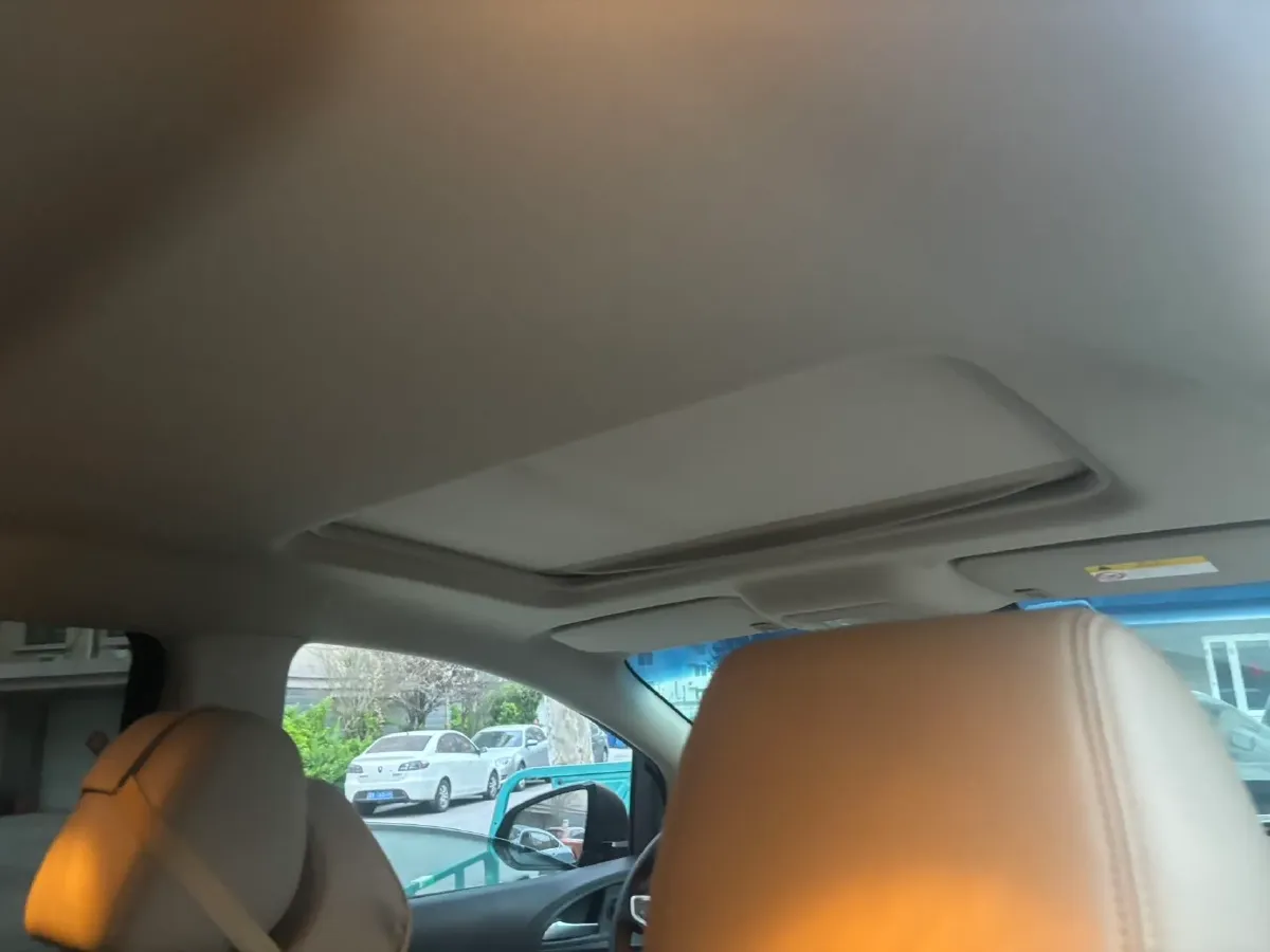 2018 Buick GL8 2.0T 260HP L4 6AT,autocango,china used car exporter,china ev exporter,chinese used car exporter,chinese used ev exporter