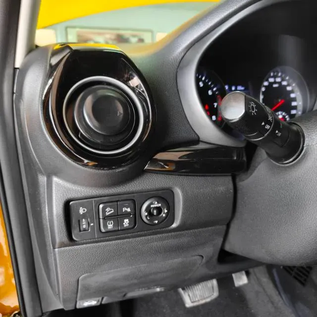 2021 Kia KX1 1.4L 100HP L4 CVT,autocango,china used car exporter,china ev exporter,chinese used car exporter,chinese used ev exporter