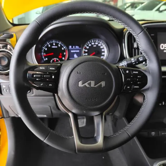 2021 Kia KX1 1.4L 100HP L4 CVT,autocango,china used car exporter,china ev exporter,chinese used car exporter,chinese used ev exporter