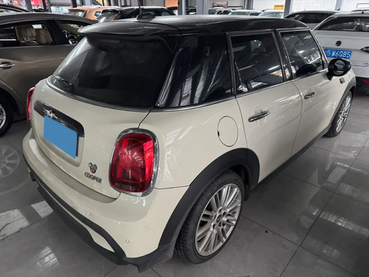 2022 MINI MINI 1.5T 136HP L3 7DCT,autocango,china used car exporter,china ev exporter,chinese used car exporter,chinese used ev exporter