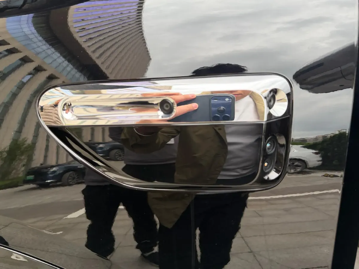 2024 AITO AITO M9 1.5T 152HP L4 REEV 42KWH,autocango,china used car exporter,china ev exporter,chinese used car exporter,chinese used ev exporter