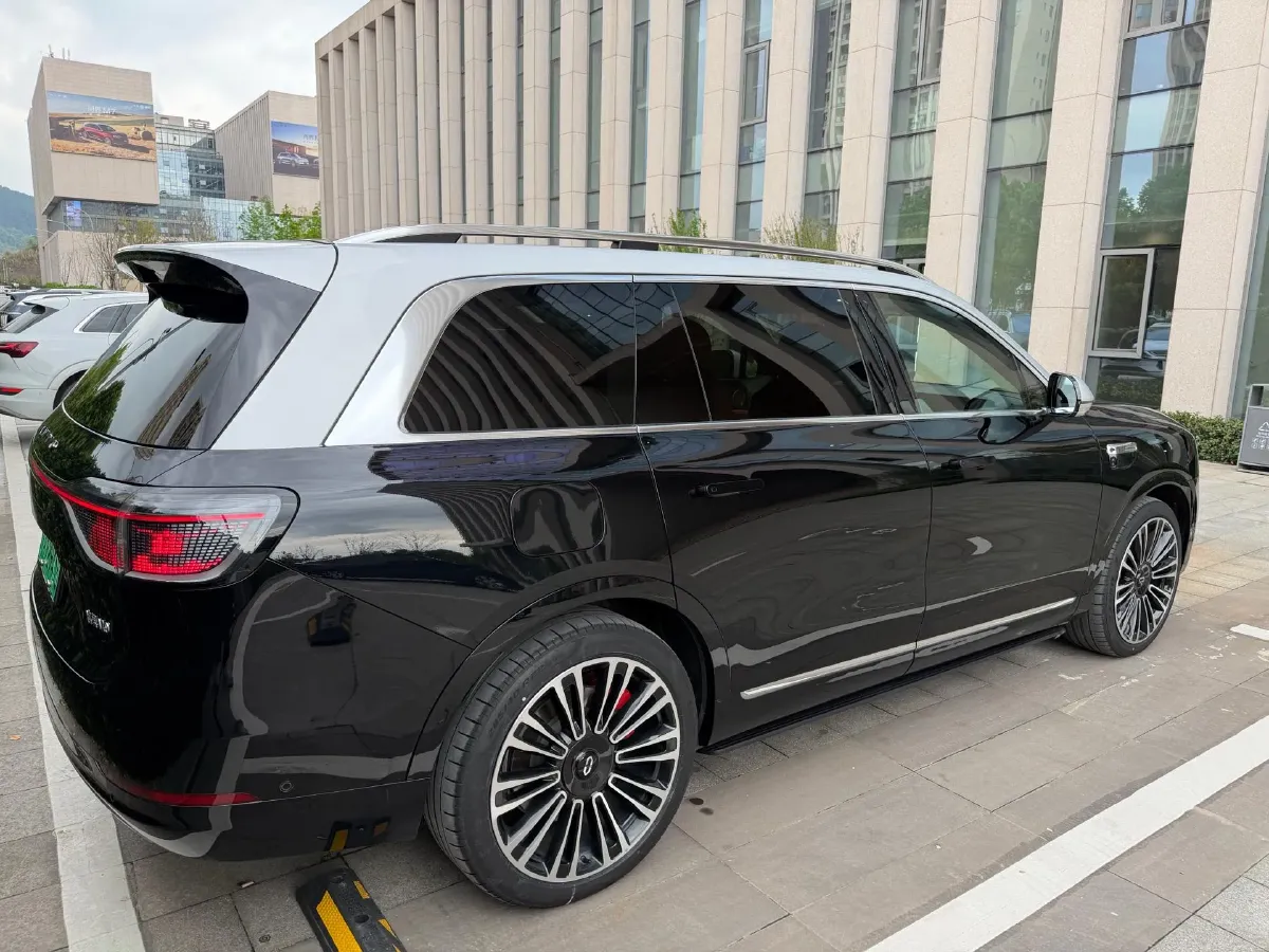 2024 AITO AITO M9 1.5T 152HP L4 REEV 42KWH,autocango,china used car exporter,china ev exporter,chinese used car exporter,chinese used ev exporter