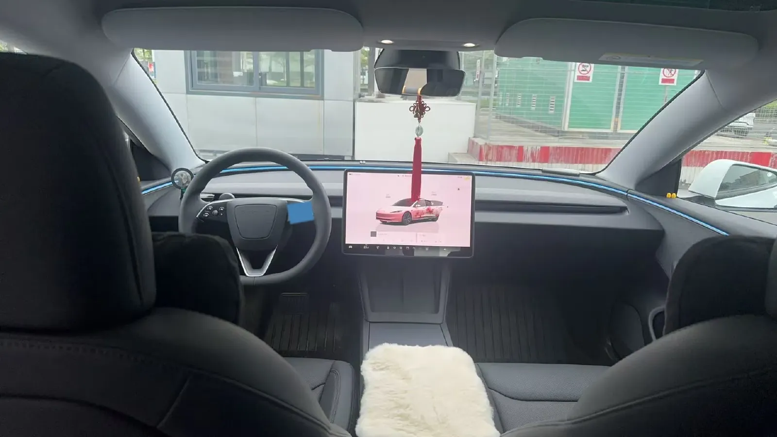 2025 Tesla Model 3 BEV 62.5KWH,autocango,china used car exporter,china ev exporter,chinese used car exporter,chinese used ev exporter