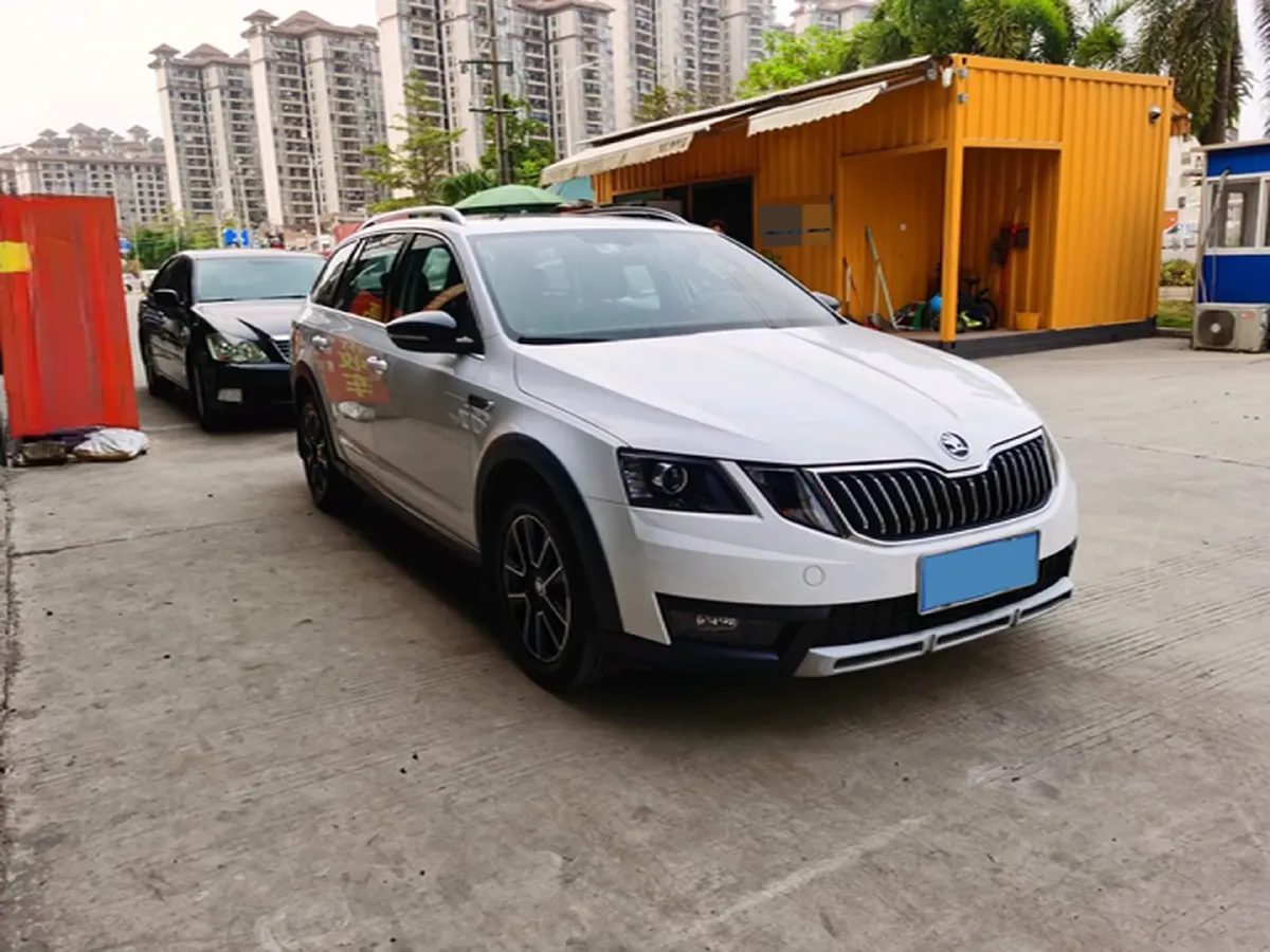 2018 Skoda Octavia 1.2T 116HP L4 7DCT,autocango,china used car exporter,china ev exporter,chinese used car exporter,chinese used ev exporter