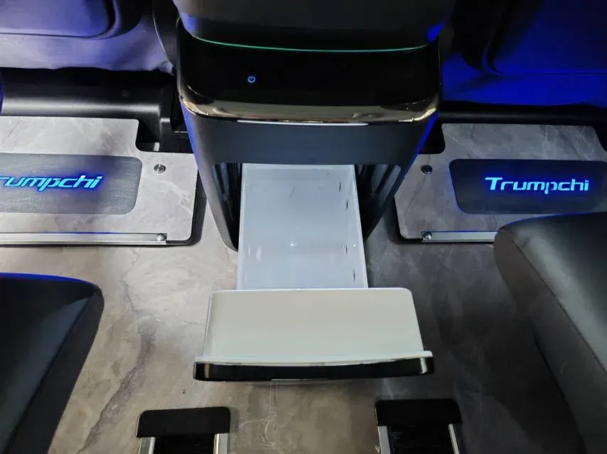 2024 GAC Trumpchi M8 2.0T 252HP L4 8AT,autocango,china used car exporter,china ev exporter,chinese used car exporter,chinese used ev exporter