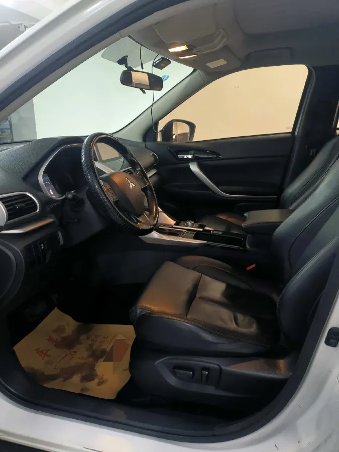 2018 Mitsubishi Eclipse Cross 1.5T 170HP L4 CVT,autocango,china used car exporter,china ev exporter,chinese used car exporter,chinese used ev exporter