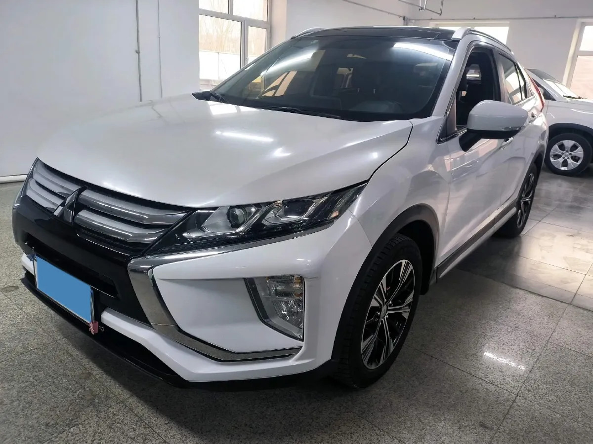 2018 Mitsubishi Eclipse Cross 1.5T 170HP L4 CVT,autocango,china used car exporter,china ev exporter,chinese used car exporter,chinese used ev exporter