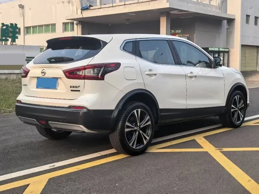 2021 Nissan Qashqai 2.0L 151HP L4 CVT,autocango,china used car exporter,china ev exporter,chinese used car exporter,chinese used ev exporter