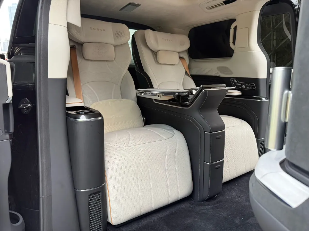 2024 Zeekr 009 BEV 108KWH,autocango,china used car exporter,china ev exporter,chinese used car exporter,chinese used ev exporter