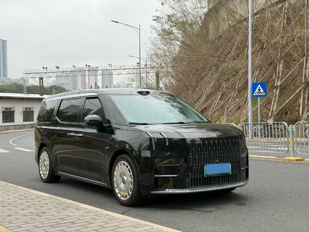 2024 Zeekr 009 BEV 108KWH,autocango,china used car exporter,china ev exporter,chinese used car exporter,chinese used ev exporter