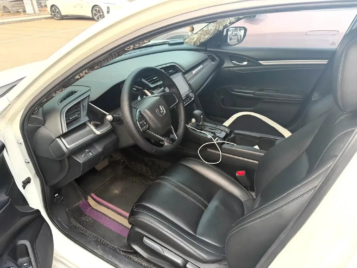 2019 Honda Civic 1.5T 177HP L4 CVT,autocango,china used car exporter,china ev exporter,chinese used car exporter,chinese used ev exporter