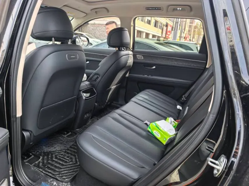 2024 AITO AITO M5 1.5T 152HP L4 REEV 42KWH,autocango,china used car exporter,china ev exporter,chinese used car exporter,chinese used ev exporter