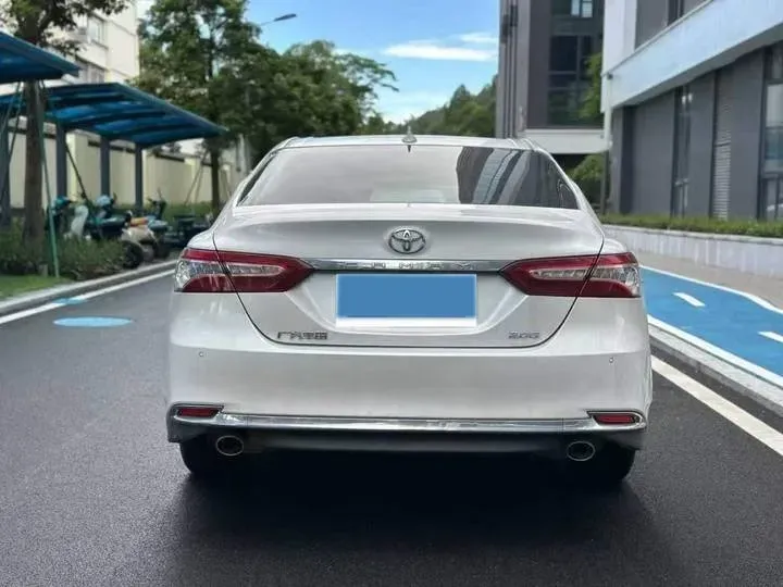 2023 Toyota Camry 2.0L 177HP L4 CVT,autocango,china used car exporter,china ev exporter,chinese used car exporter,chinese used ev exporter