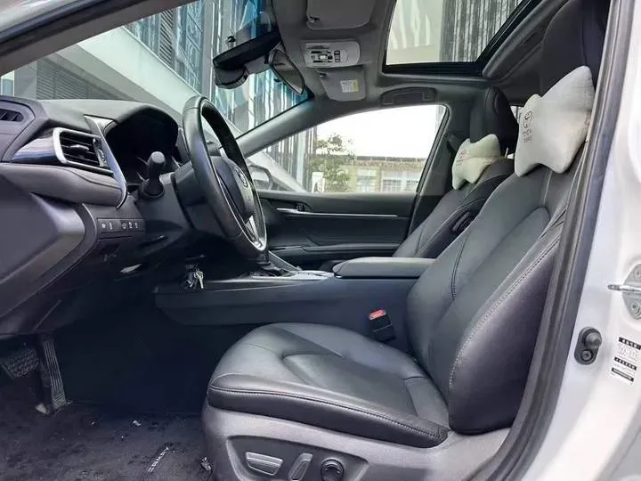 2023 Toyota Camry 2.0L 177HP L4 CVT,autocango,china used car exporter,china ev exporter,chinese used car exporter,chinese used ev exporter