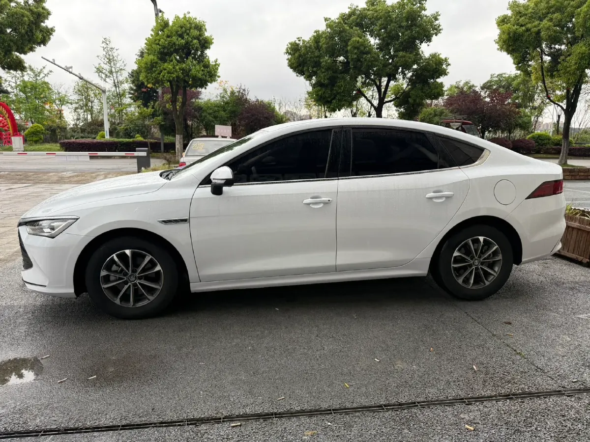 2024 BYD Qin Plus 1.5L 110HP L4 E-CVT PHEV 8.32KWH,autocango,china used car exporter,china ev exporter,chinese used car exporter,chinese used ev exporter