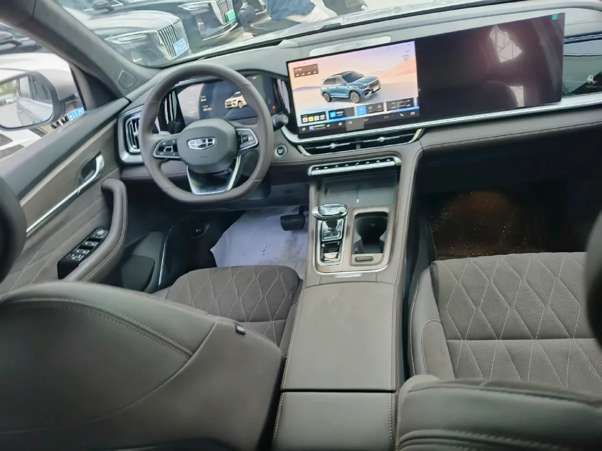 2025 Geely Monjaro 2.0T 238HP L4 8AT,autocango,china used car exporter,china ev exporter,chinese used car exporter,chinese used ev exporter