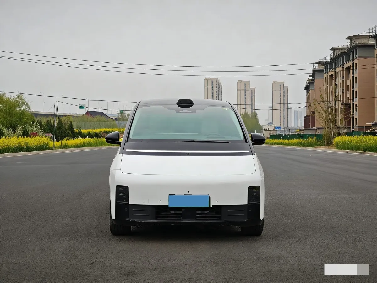 2024 Li MEGA BEV 102.7KWH,autocango,china used car exporter,china ev exporter,chinese used car exporter,chinese used ev exporter