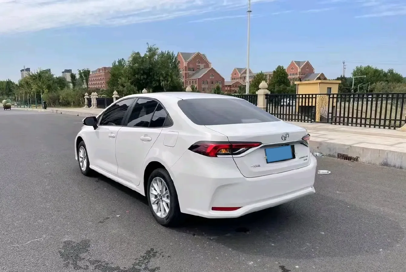 2021 Toyota Corolla 1.2T 116HP L4 CVT,autocango,china used car exporter,china ev exporter,chinese used car exporter,chinese used ev exporter
