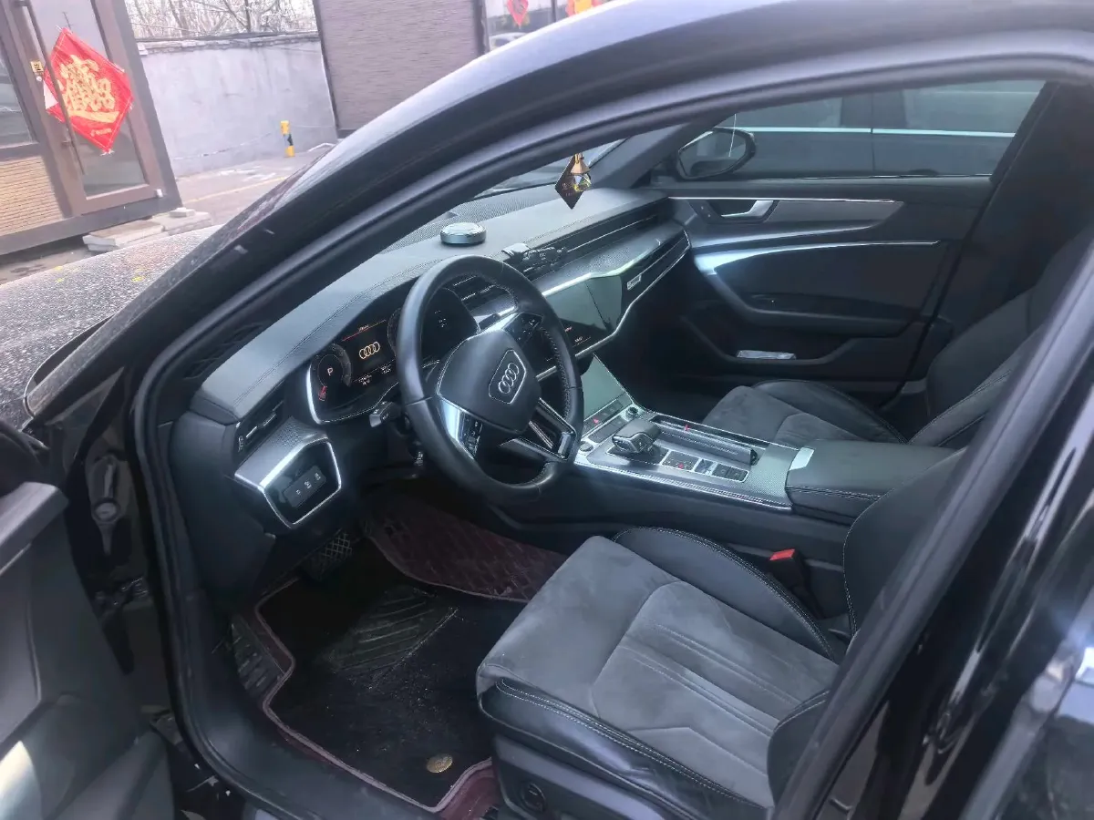 2019 Mercedes-Benz E Class 1.5T 184HP L4 9AT,autocango,china used car exporter,china ev exporter,chinese used car exporter,chinese used ev exporter