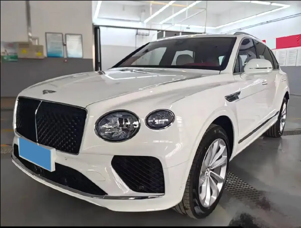 2024 Bentley Bentayga 4.0T 550HP V8 8AT,autocango,china used car exporter,china ev exporter,chinese used car exporter,chinese used ev exporter