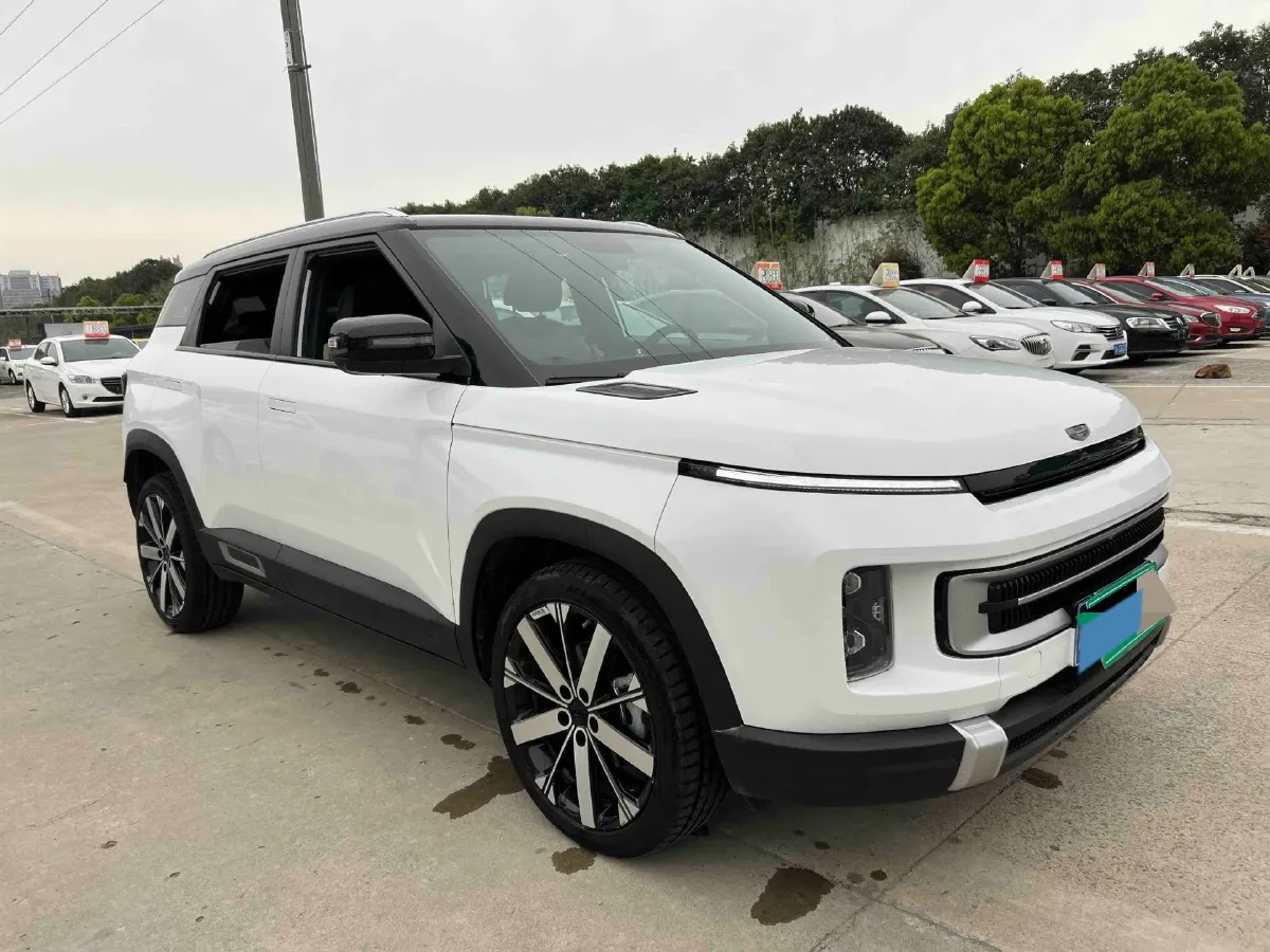 2023 Geely ICON 1.5T 181HP L4 7DCT,autocango,china used car exporter,china ev exporter,chinese used car exporter,chinese used ev exporter