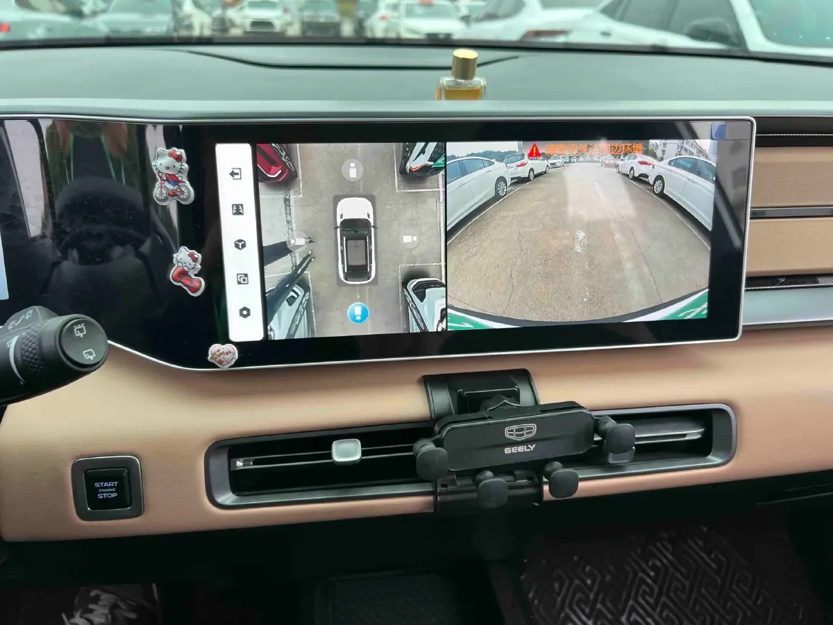 2023 Geely ICON 1.5T 181HP L4 7DCT,autocango,china used car exporter,china ev exporter,chinese used car exporter,chinese used ev exporter