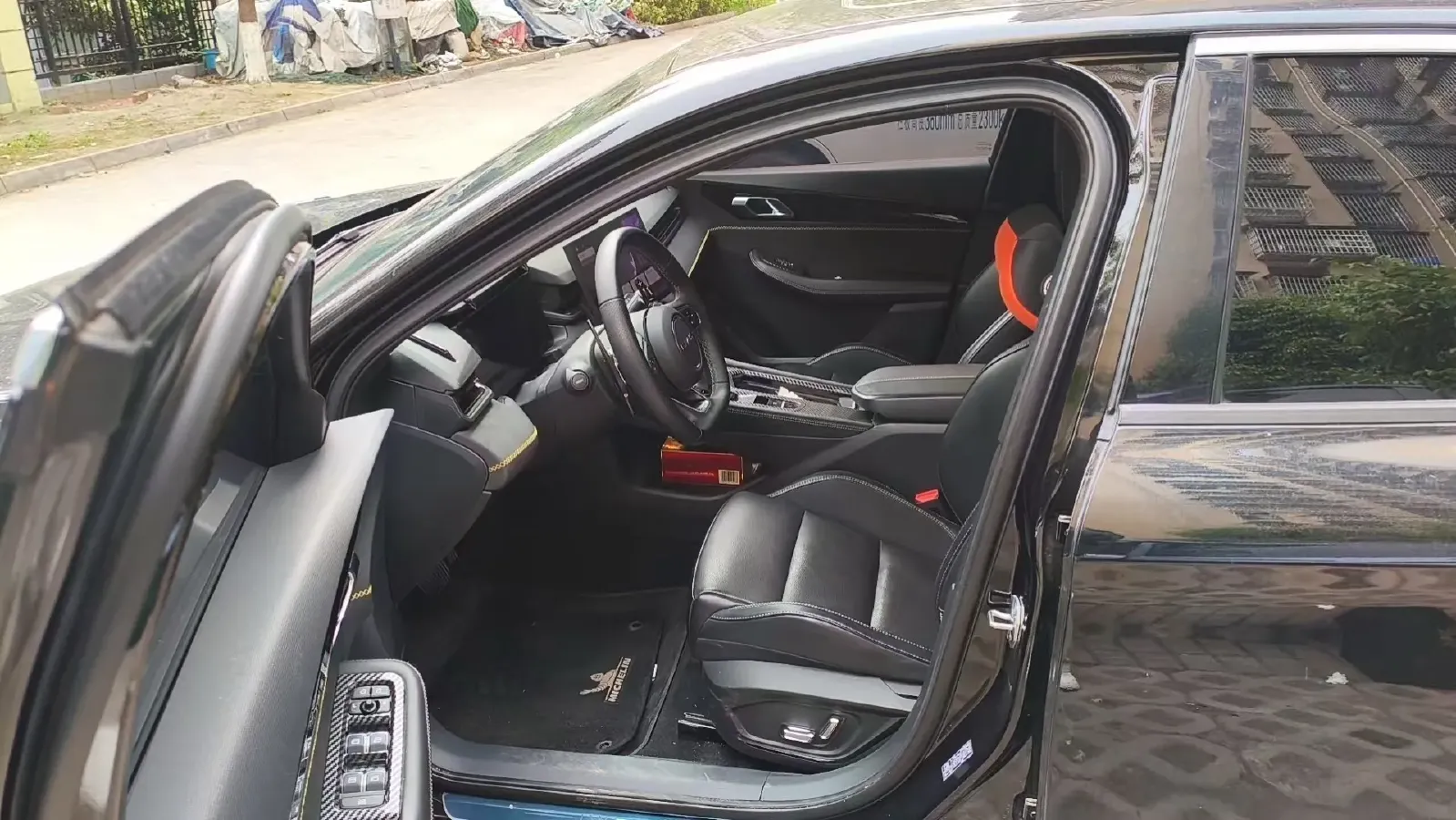 2023 LYNK&CO 03 2.0T 254HP L4 7DCT,autocango,china used car exporter,china ev exporter,chinese used car exporter,chinese used ev exporter