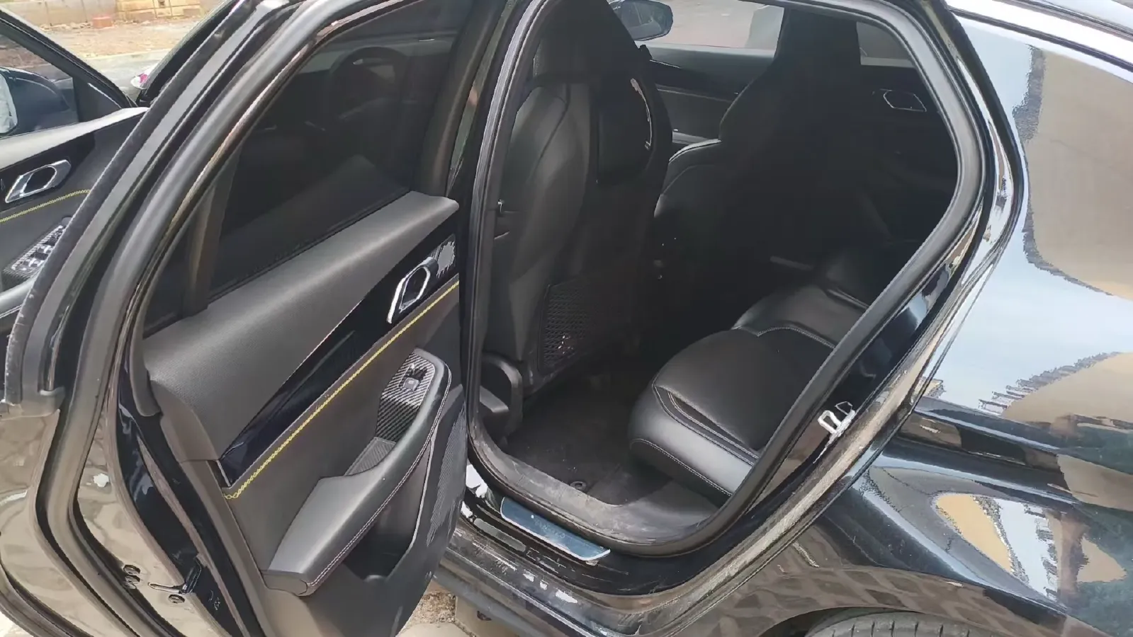 2023 LYNK&CO 03 2.0T 254HP L4 7DCT,autocango,china used car exporter,china ev exporter,chinese used car exporter,chinese used ev exporter