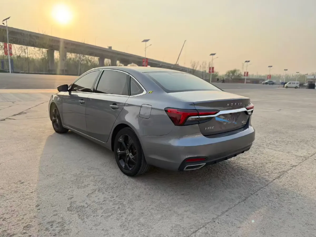 2020 Roewe i6 MAX 1.5T 169HP L4 AMT PHEV,autocango,china used car exporter,china ev exporter,chinese used car exporter,chinese used ev exporter
