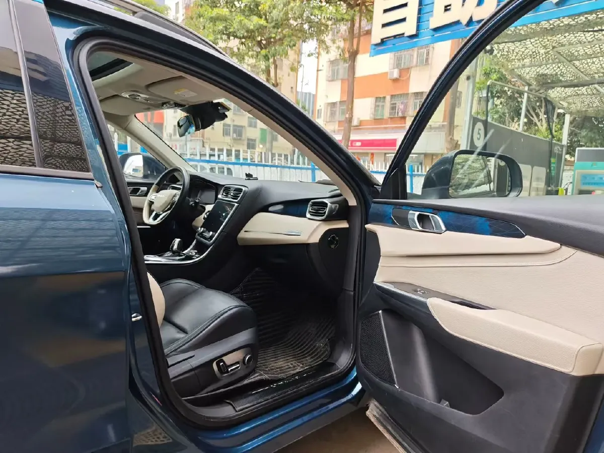 2018 Foton Tunland 2.0T 218HP L4 6AT,autocango,china used car exporter,china ev exporter,chinese used car exporter,chinese used ev exporter