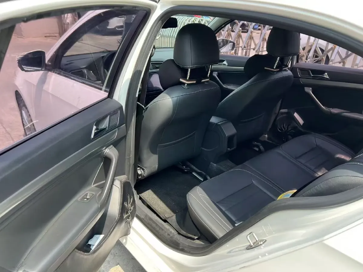 2017 Buick Excelle 1.5L 114HP L4 6AT,autocango,china used car exporter,china ev exporter,chinese used car exporter,chinese used ev exporter