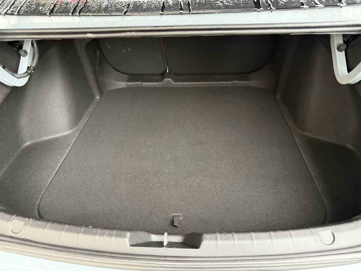 2023 Geely Preface 2.0T 190HP L4 7DCT,autocango,china used car exporter,china ev exporter,chinese used car exporter,chinese used ev exporter