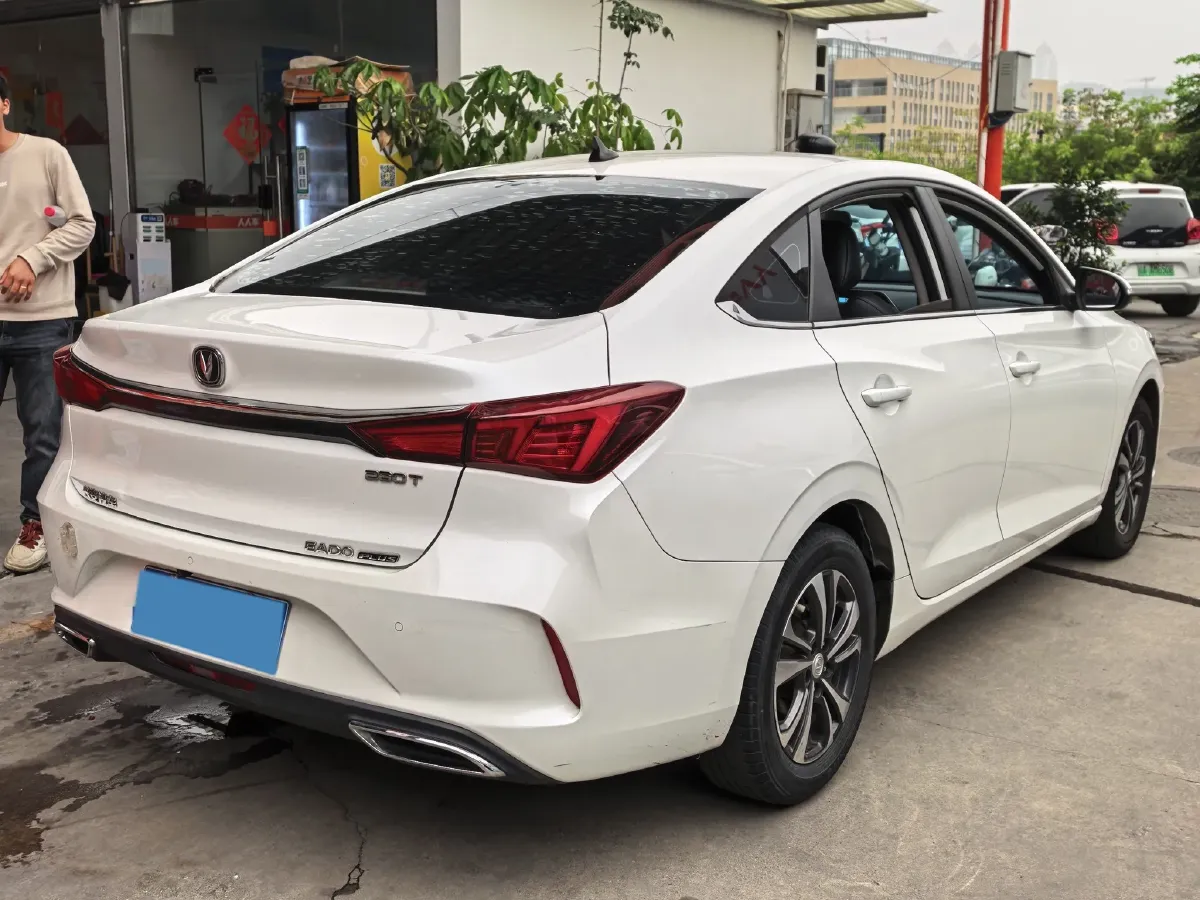 2019 ChangAn Eado 1.4T 158HP L4 7DCT,autocango,china used car exporter,china ev exporter,chinese used car exporter,chinese used ev exporter