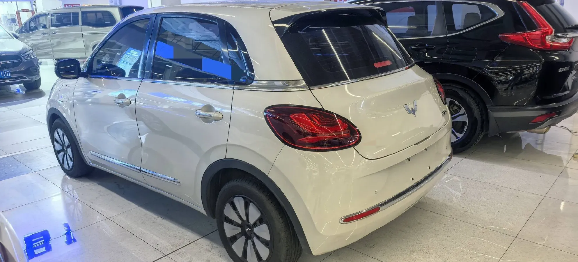 2023 WuLing BinGuo BEV 31.9KWH,autocango,china used car exporter,china ev exporter,chinese used car exporter,chinese used ev exporter