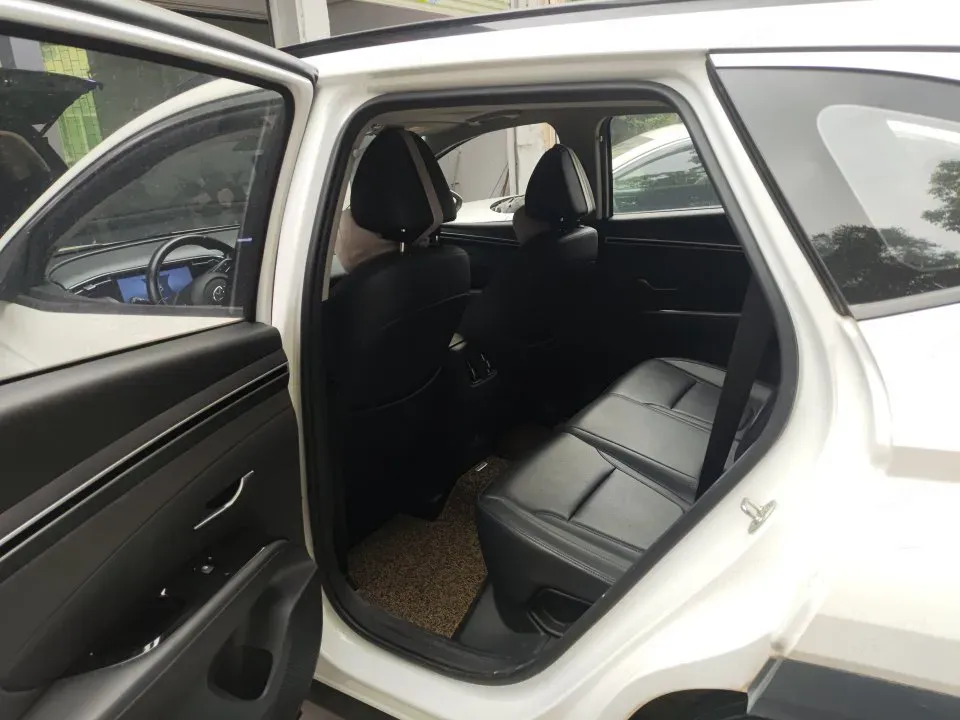 2021 Hyundai Tucson 1.5T 200HP L4 7DCT,autocango,china used car exporter,china ev exporter,chinese used car exporter,chinese used ev exporter