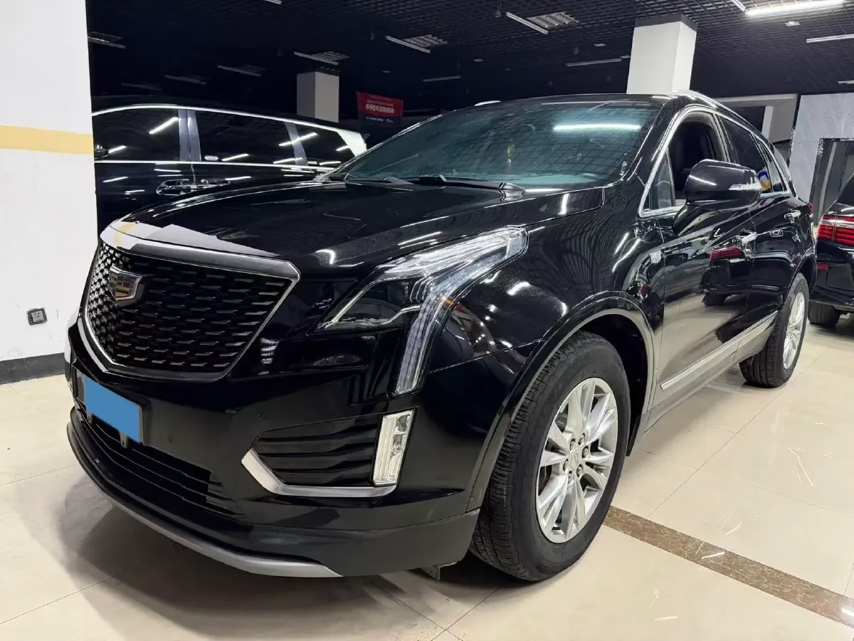 2022 Cadillac XT5 2.0T 237HP L4 9AT,autocango,china used car exporter,china ev exporter,chinese used car exporter,chinese used ev exporter