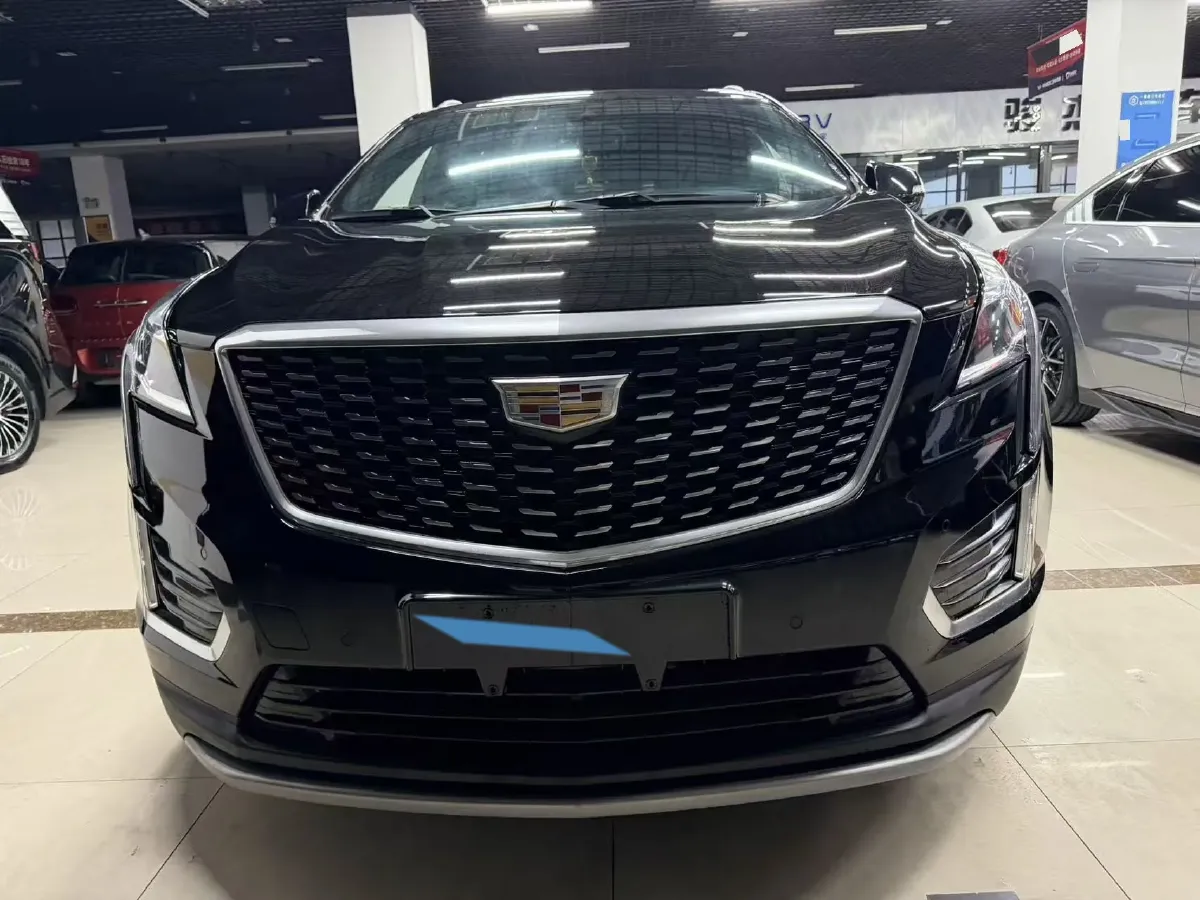 2022 Cadillac XT5 2.0T 237HP L4 9AT,autocango,china used car exporter,china ev exporter,chinese used car exporter,chinese used ev exporter