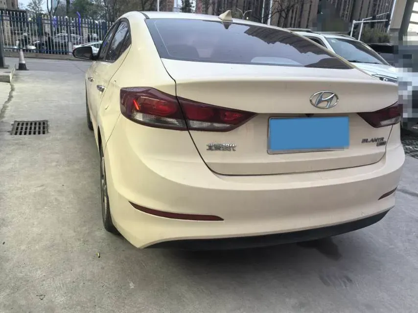 2016 Hyundai Elantra 1.6L 130HP L4 6AT,autocango,china used car exporter,china ev exporter,chinese used car exporter,chinese used ev exporter