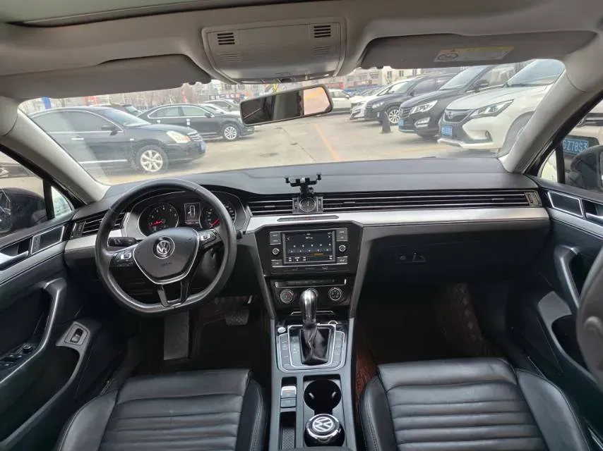 2019 Chevrolet Malibu XL 2.0T 241HP L4 9AT,autocango,china used car exporter,china ev exporter,chinese used car exporter,chinese used ev exporter