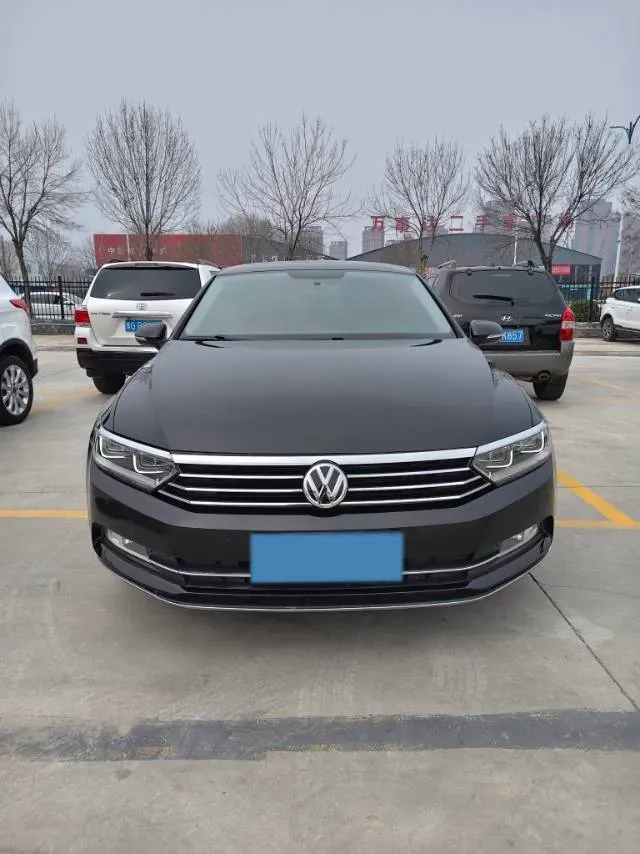 2019 Chevrolet Malibu XL 2.0T 241HP L4 9AT,autocango,china used car exporter,china ev exporter,chinese used car exporter,chinese used ev exporter