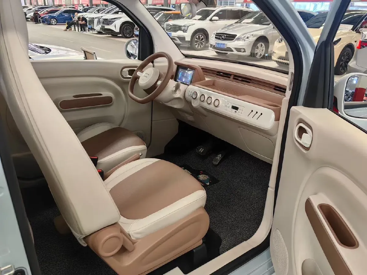 2025 Bestune Pony BEV 18.11KWH,autocango,china used car exporter,china ev exporter,chinese used car exporter,chinese used ev exporter