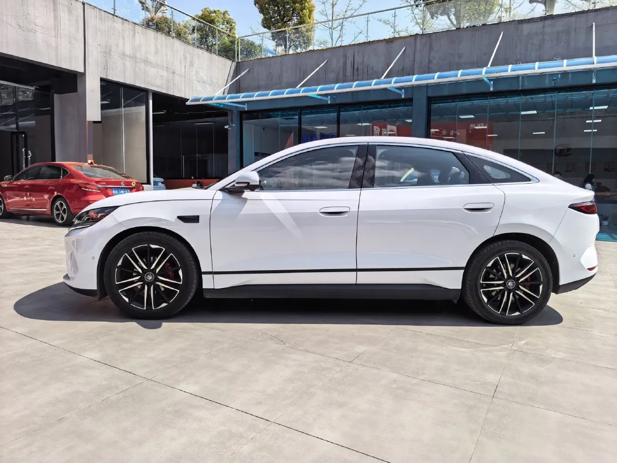 2025 BYD QinL BEV,autocango,china used car exporter,china ev exporter,chinese used car exporter,chinese used ev exporter