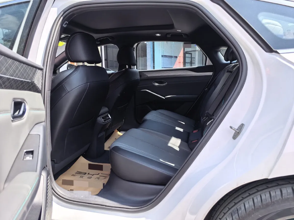 2025 BYD QinL BEV,autocango,china used car exporter,china ev exporter,chinese used car exporter,chinese used ev exporter