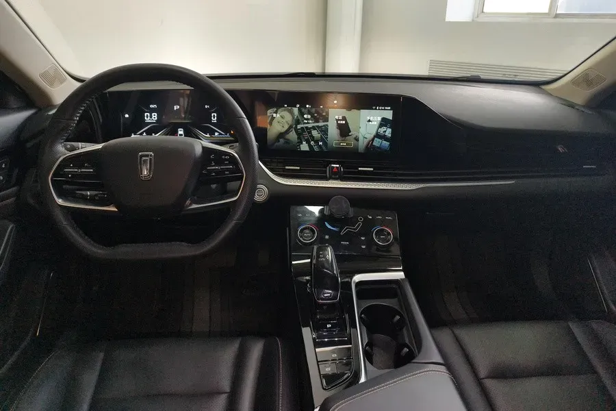 2022 ChangAn CS55 Plus 1.5T 188HP L4 7DCT,autocango,china used car exporter,china ev exporter,chinese used car exporter,chinese used ev exporter