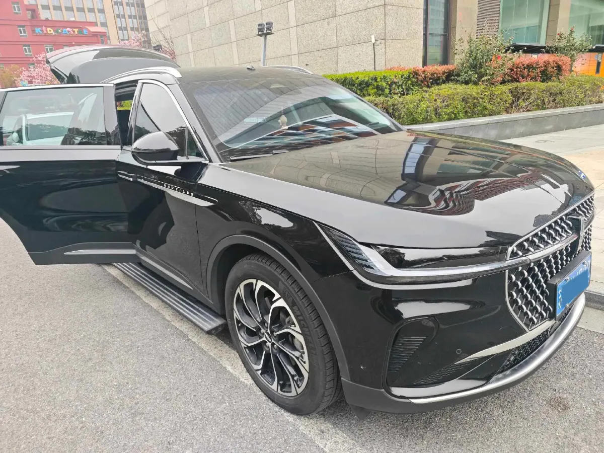 2023 Lincoln Nautilus 2.0T 261HP L4 8AT,autocango,china used car exporter,china ev exporter,chinese used car exporter,chinese used ev exporter