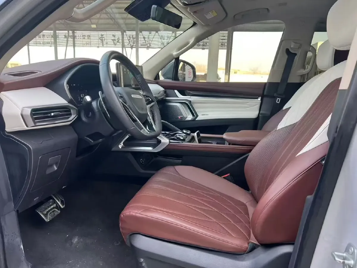 2022 MAXUS D90 Pro 2.0T 218HP L4 8AT,autocango,china used car exporter,china ev exporter,chinese used car exporter,chinese used ev exporter