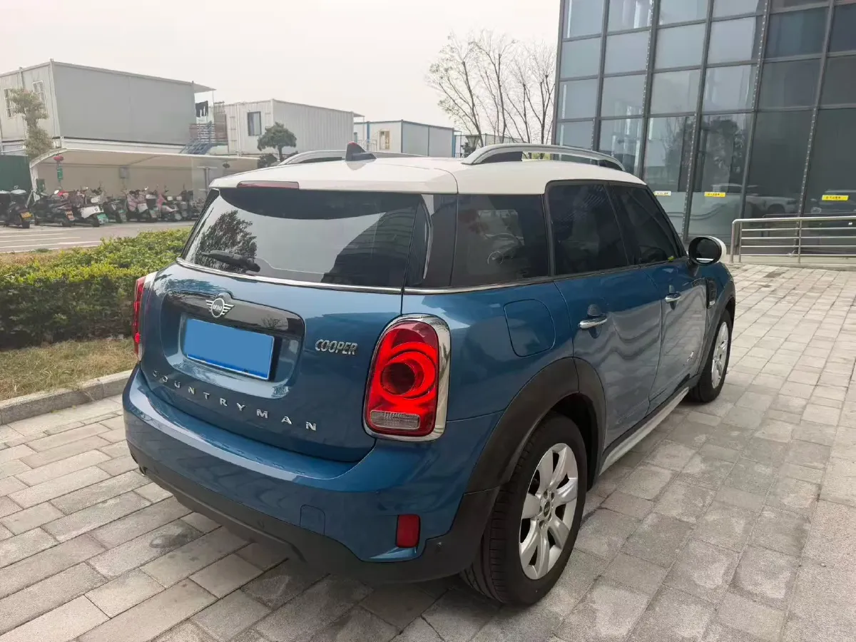 2018 Infiniti QX30 1.6T 156HP L4 7DCT,autocango,china used car exporter,china ev exporter,chinese used car exporter,chinese used ev exporter