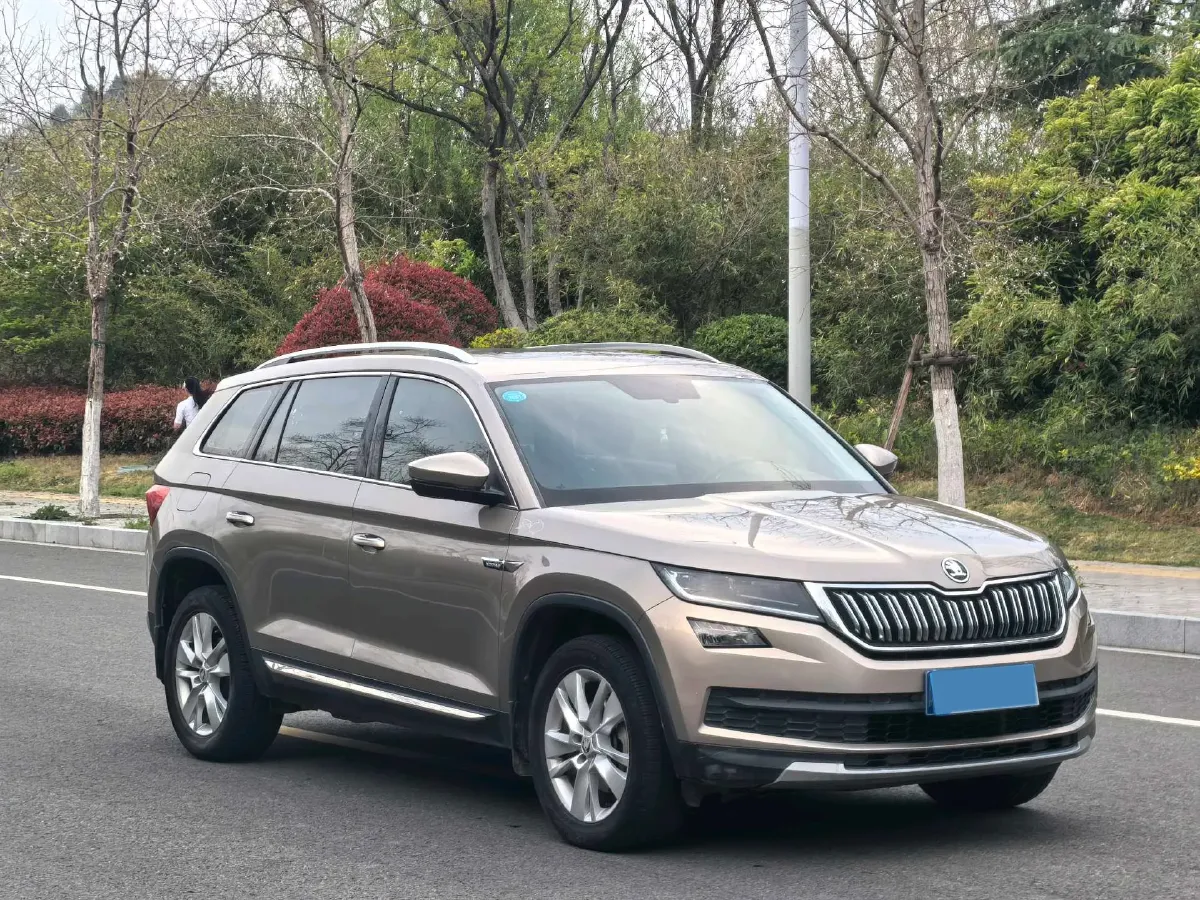 2018 Skoda Kodiak 1.8T 180HP L4 7DCT,autocango,china used car exporter,china ev exporter,chinese used car exporter,chinese used ev exporter