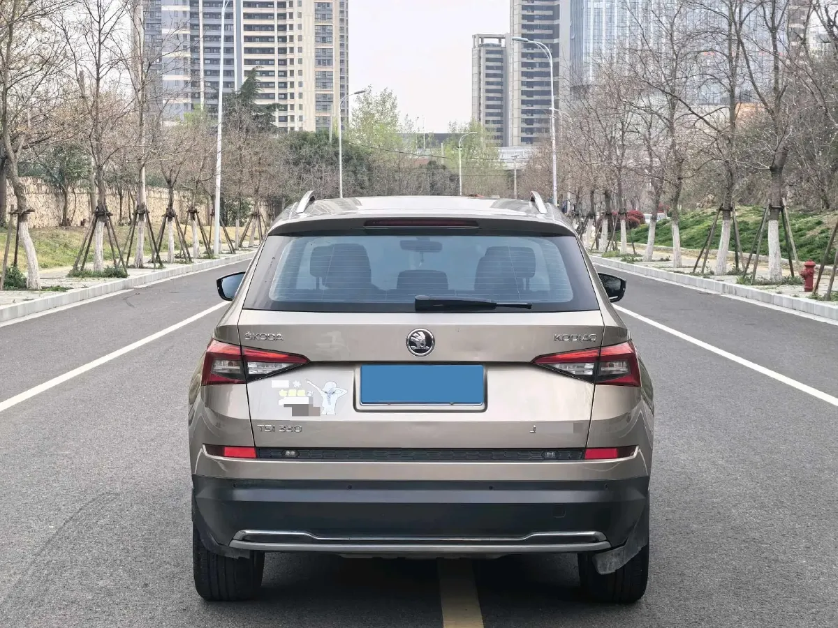 2018 Skoda Kodiak 1.8T 180HP L4 7DCT,autocango,china used car exporter,china ev exporter,chinese used car exporter,chinese used ev exporter