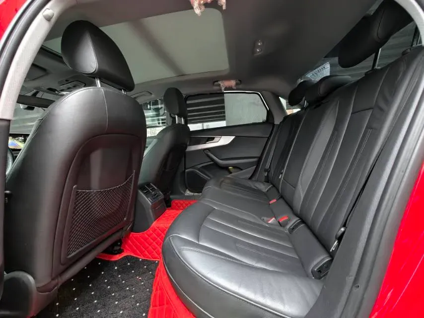 2019 Audi A4L 2.0T 190HP L4 7DCT,autocango,china used car exporter,china ev exporter,chinese used car exporter,chinese used ev exporter